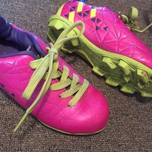 Girls soccer cleats size 12